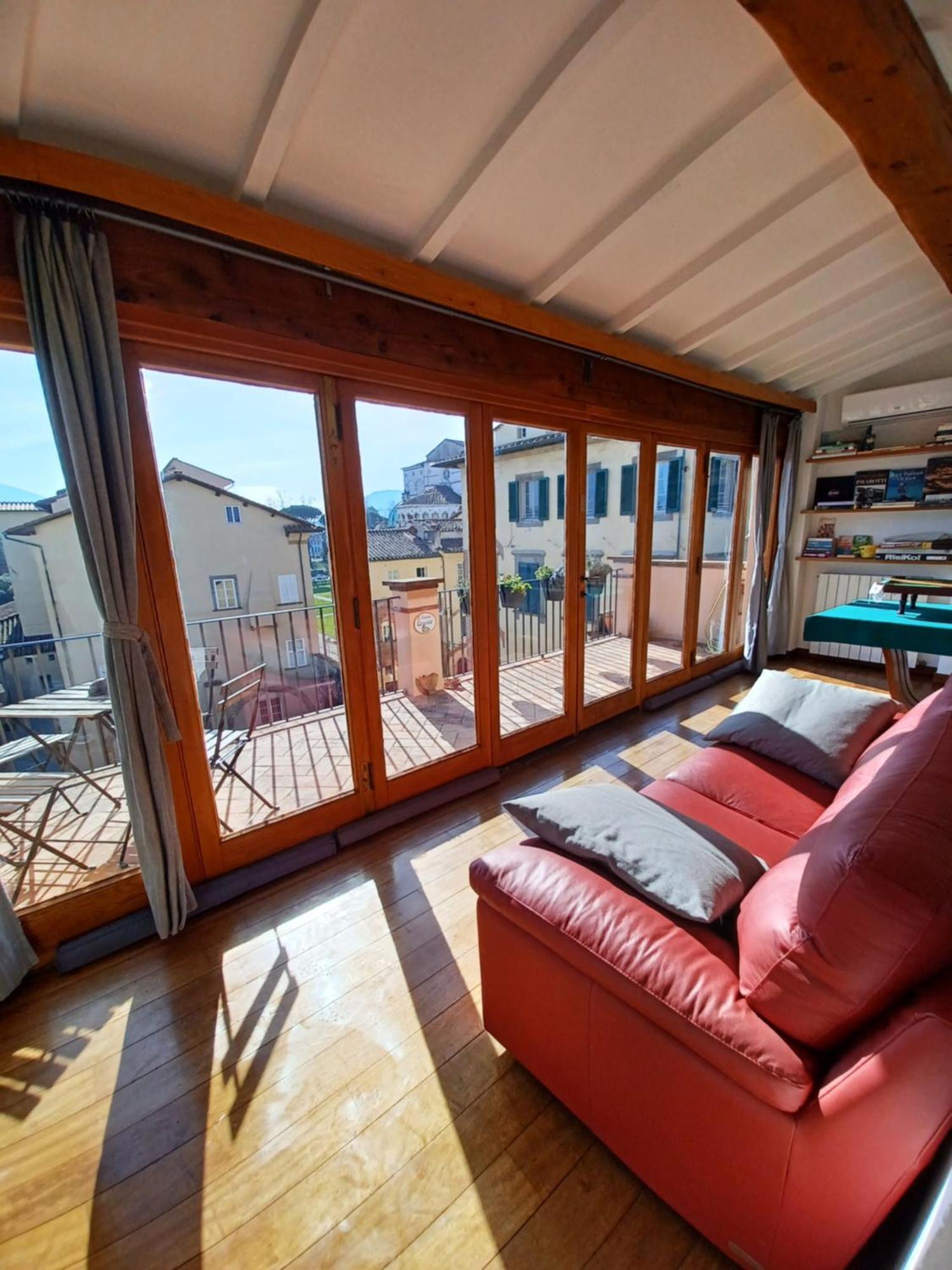 Terrazza Coccode' Spazioso Con Vista Mozzafiato! Lucca Eksteriør billede